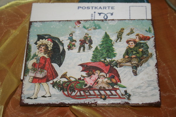 Holzpostkarte Weihnachten Kinder Schlittenpartie