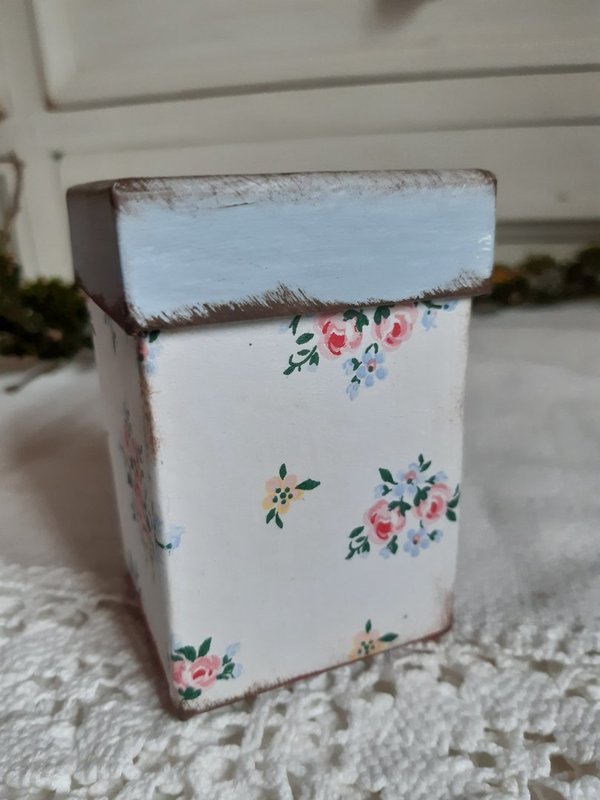 Schachtel blau weiß Streublümchen Blümchen Shabby Style