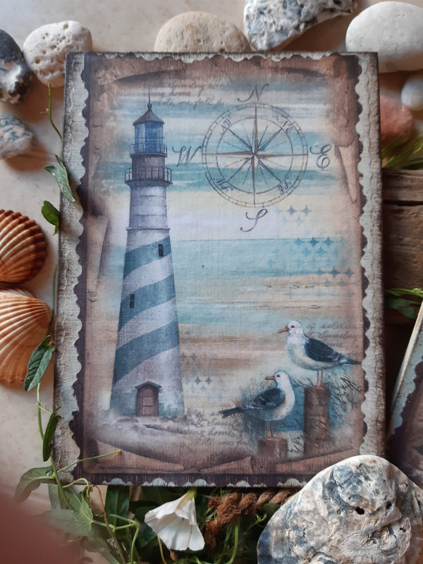 Holzpostkarte Postkarte Leuchtturm + Möwen Nostalgie Style