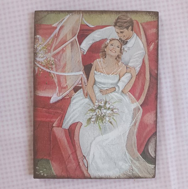 Holzpostkarte Brautpaar Brautauto Hochzeitstag, Nostalgie
